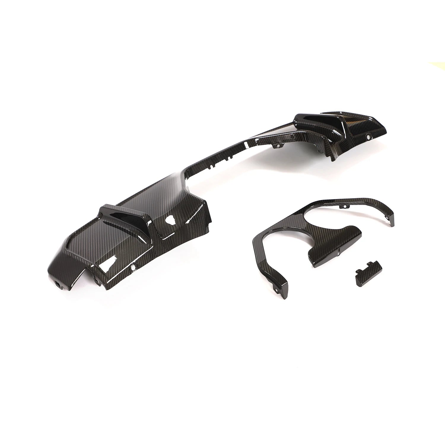 Pre Preg Dry Carbon G8X M Performance Style Diffuser ( Middle Exit )